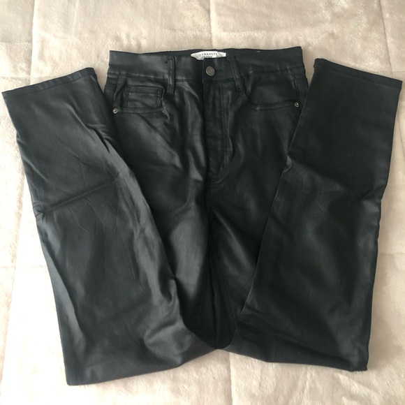 Dynamite Black Straight Leg Leather Look Denim Size 28 - Picture 2 of 5
